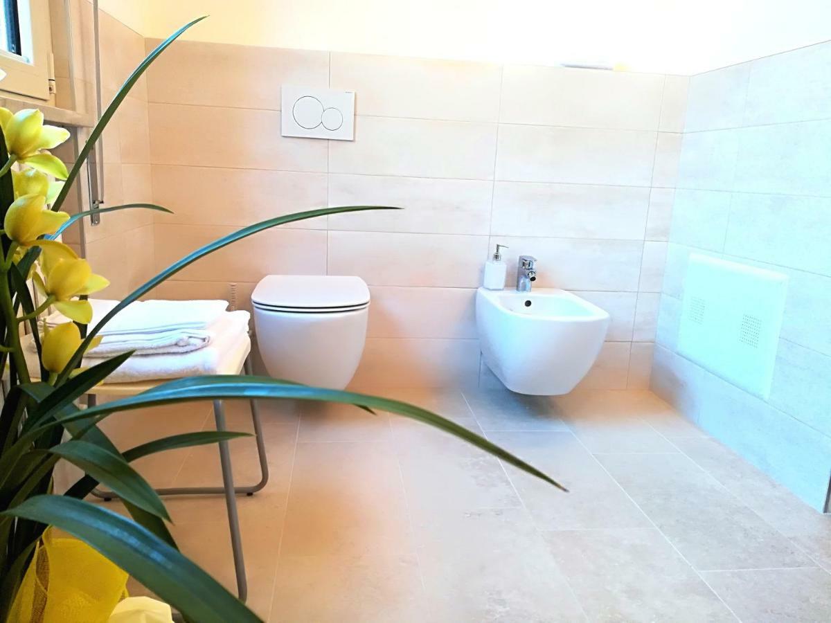 Casa Di Barbara Hotel Castiglione Delle Stiviere Luaran gambar