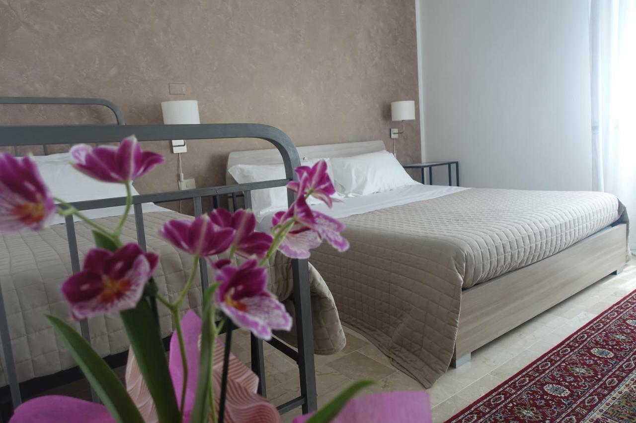 Casa Di Barbara Hotel Castiglione Delle Stiviere Luaran gambar